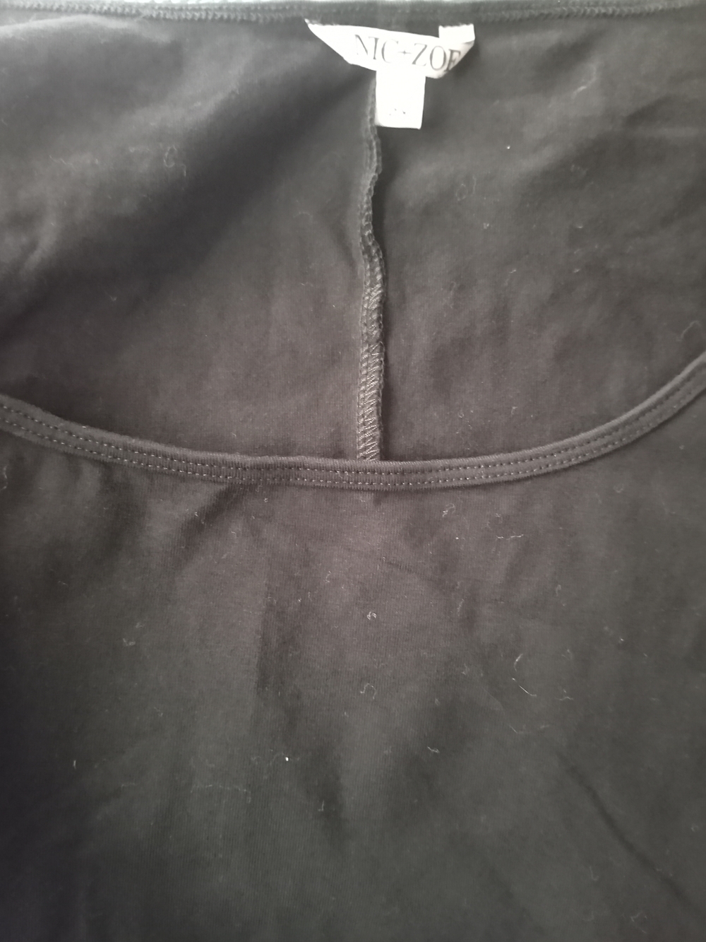 NIC+ZOE Black Scoop Neck Top